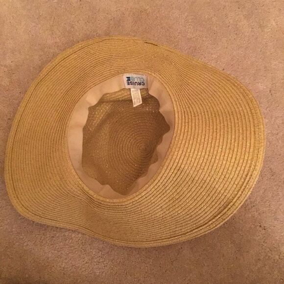 Cruise Club Paper Tan Shimmery Beach Hat - Picture 3 of 5